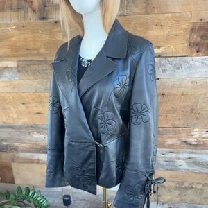 Oakwood vtg Lambskin Leather Jacket Asymmetrical Cut, Stitch Details, Chic Moto